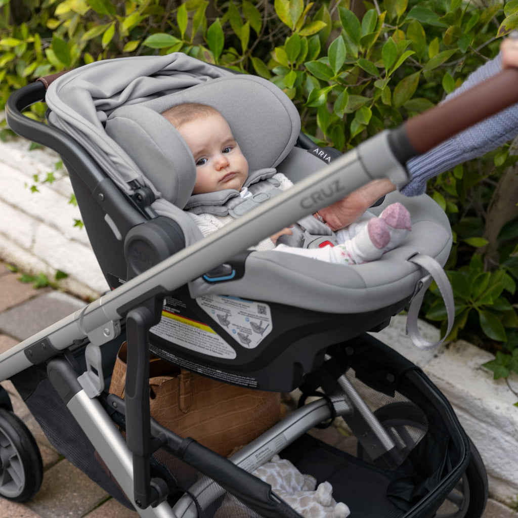 Aria Uppababy Carseat