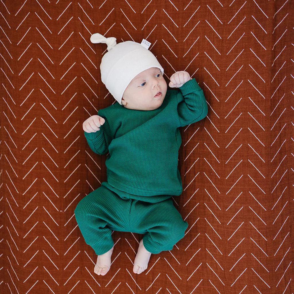 Organic Ribbed Knot Hat