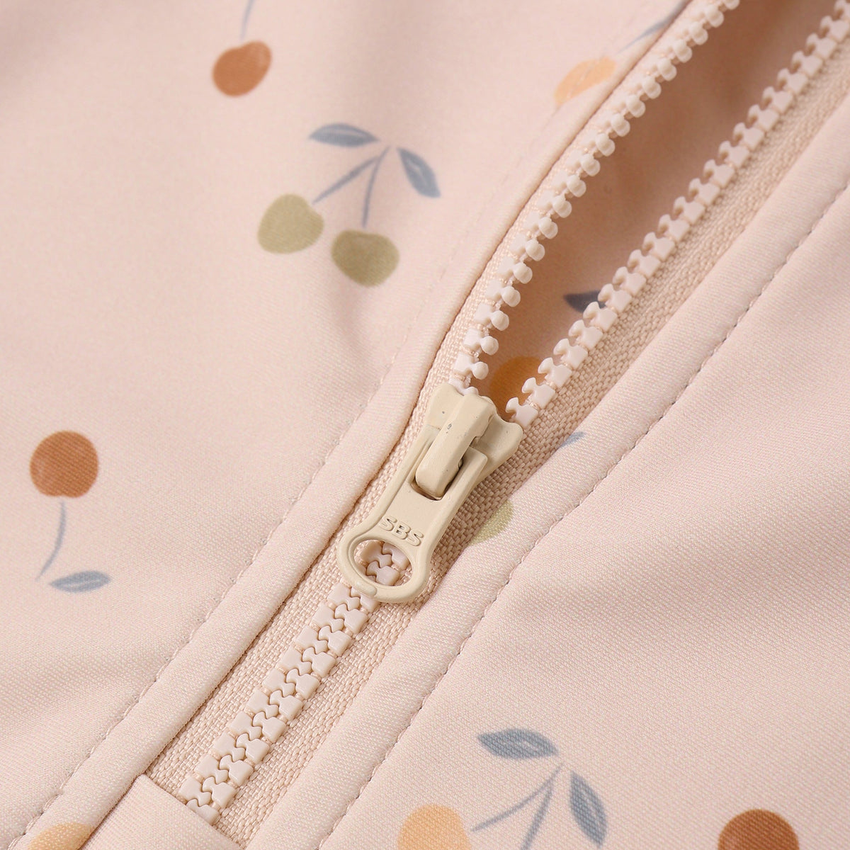 Cherries Olivia Rashguard