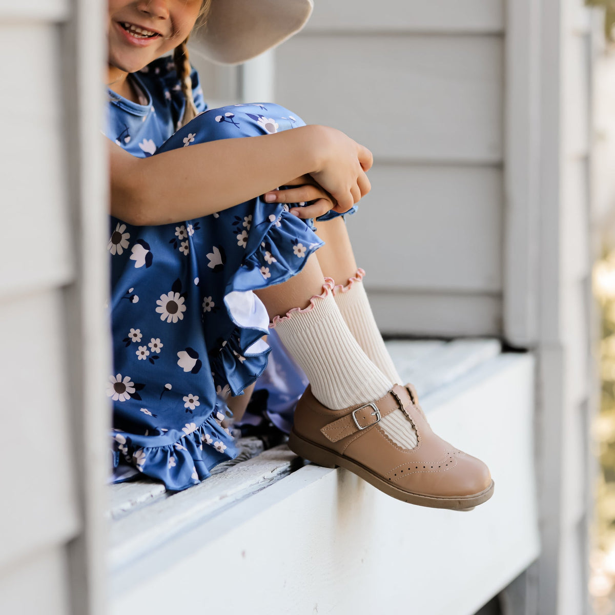 Vanilla Lettuce Trim Midi Socks