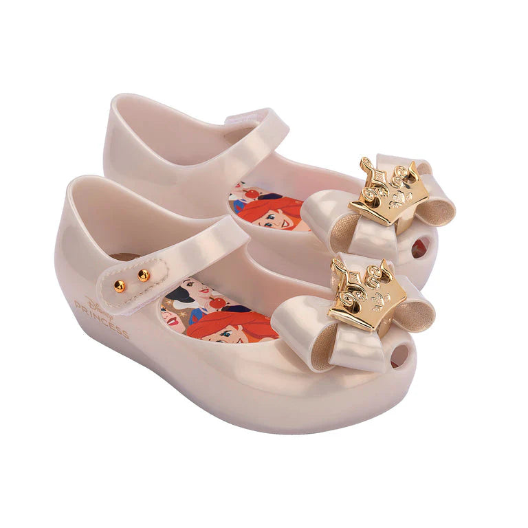 Ultragirl II + Disney Princess Shoe