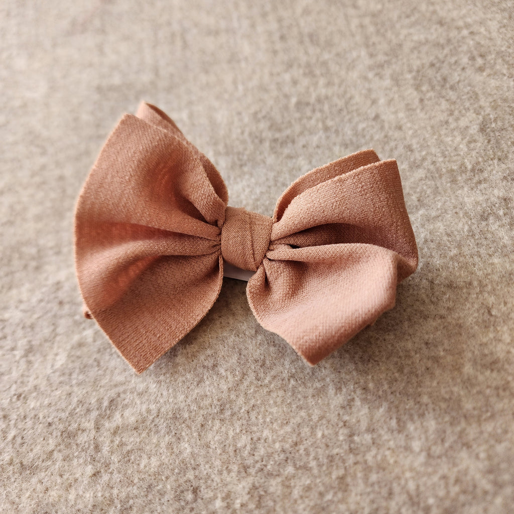 Bitty Bow Clip