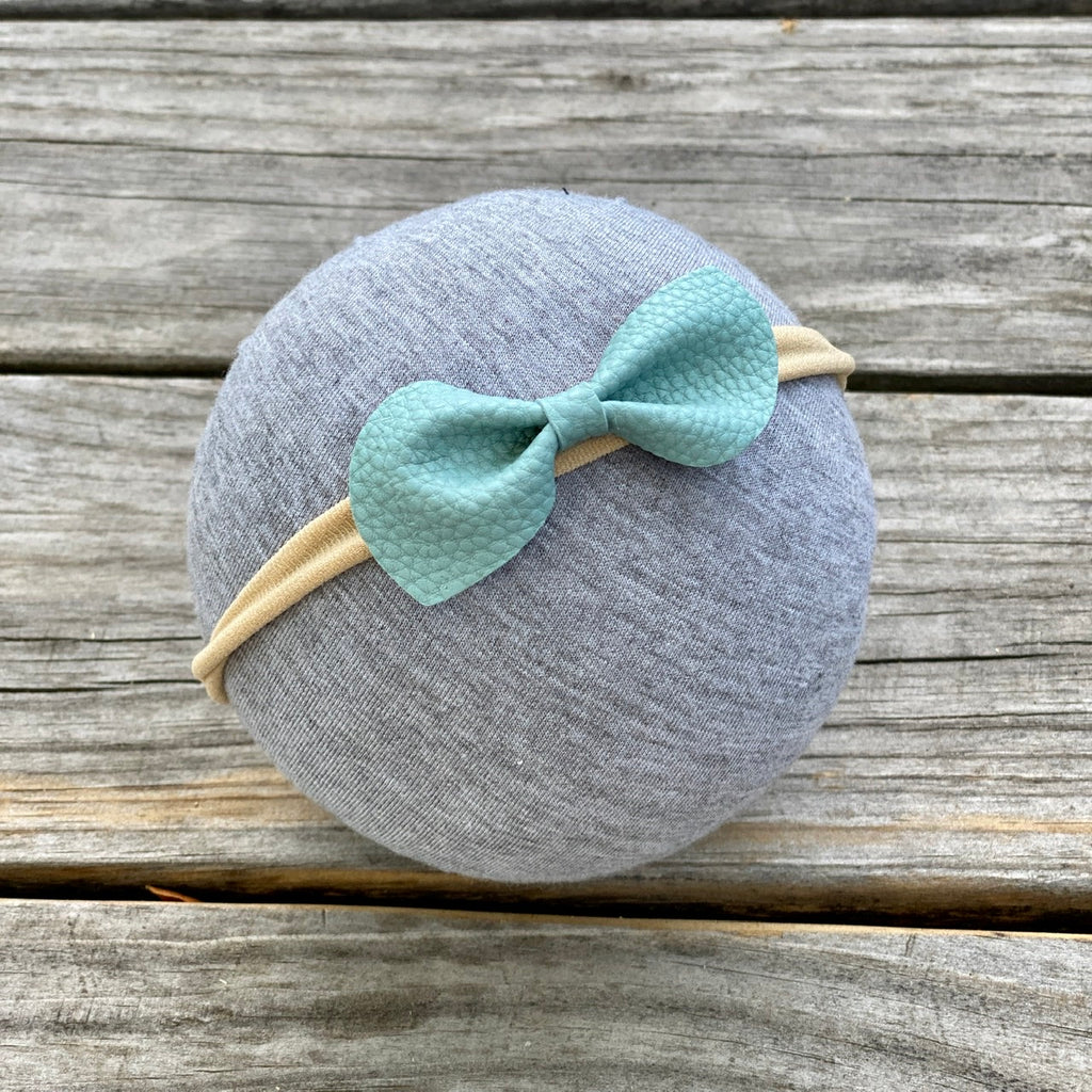 Bowtie Buttercup Bow