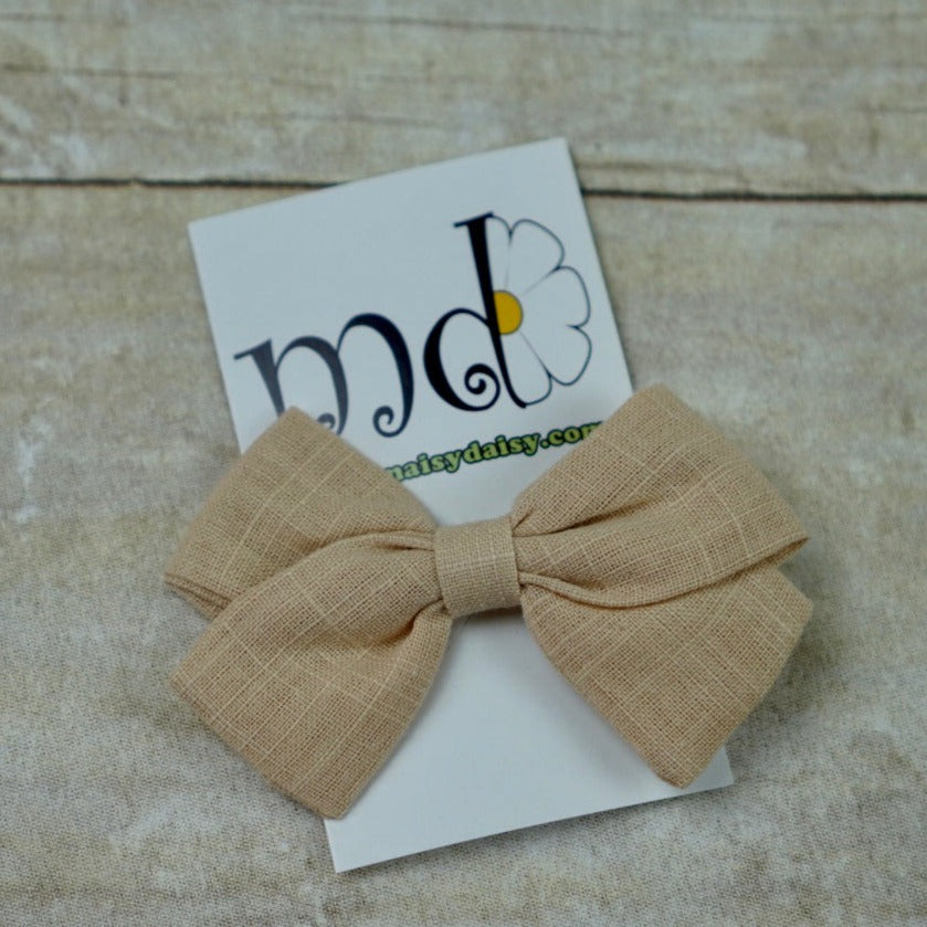 Poppy Bow Clip