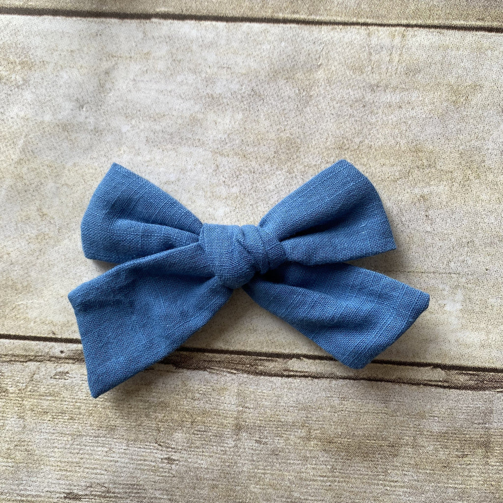 Large Poppy Bow