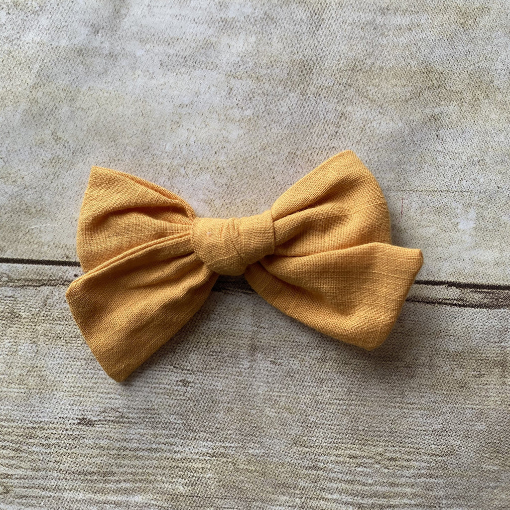 Large Poppy Bow