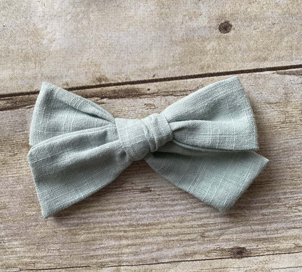 Large Poppy Bow