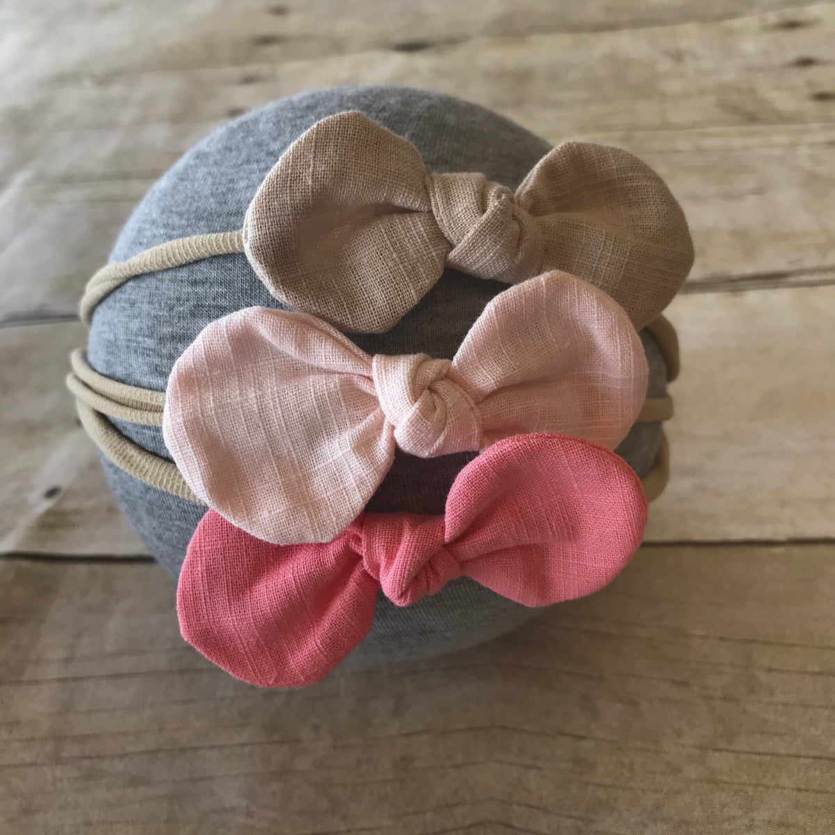 Linen Buttercup Bow