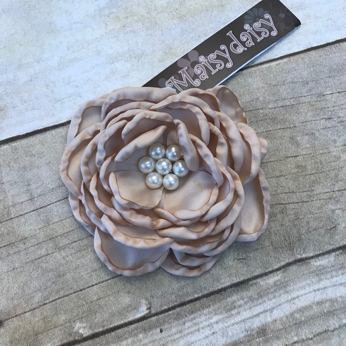 Pearl Flower Clippy