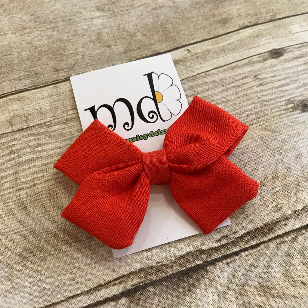 Poppy Bow Clip