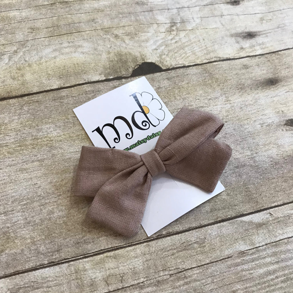 Poppy Bow Clip