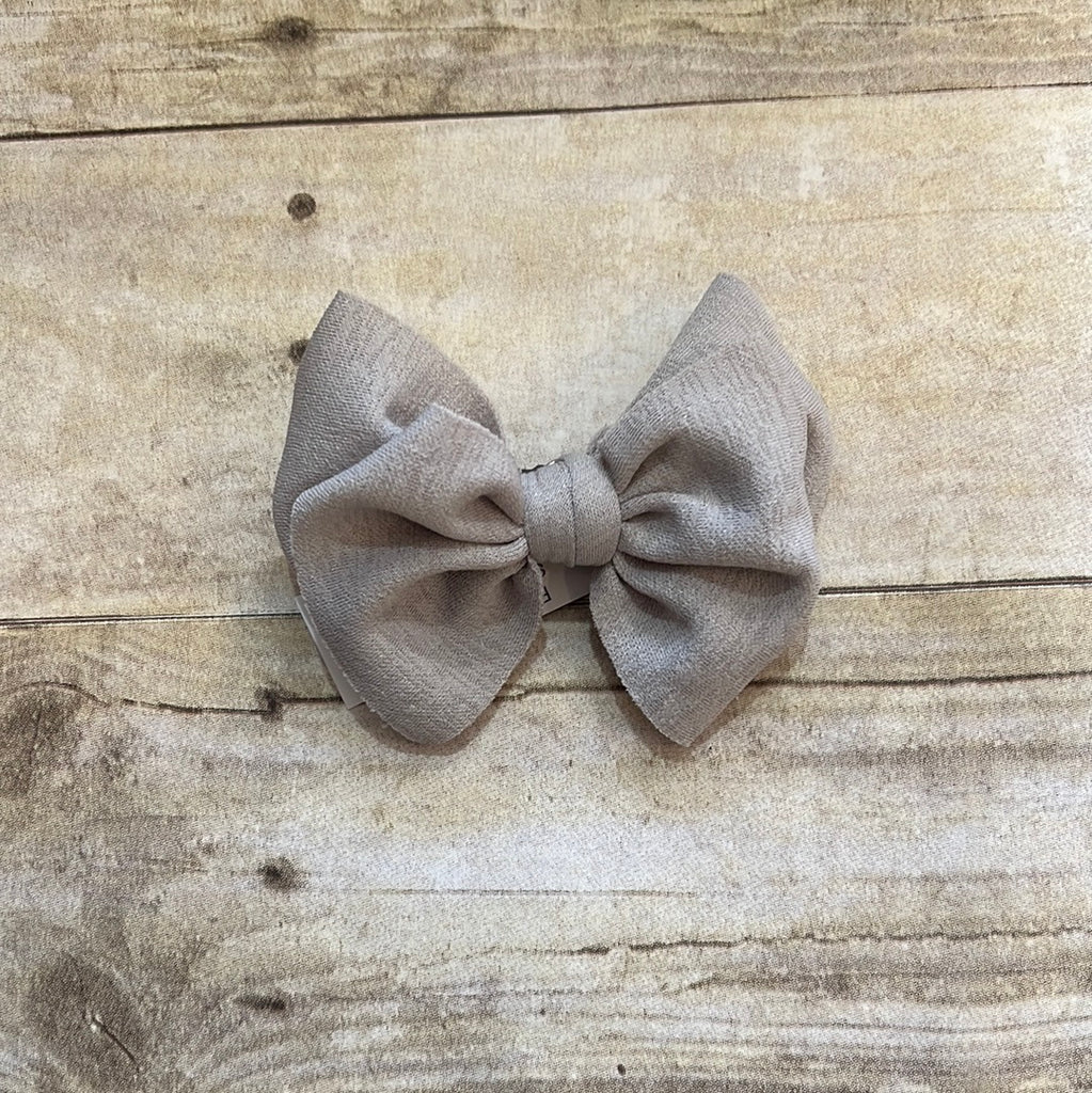 Bitty Bow Clip