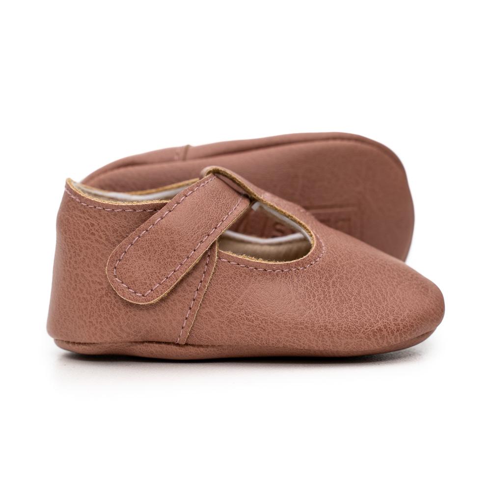 Moxy Softsole Shoe